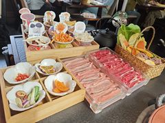 -菌自由丨野生菌火锅特色庭院餐厅(丽江古城店)