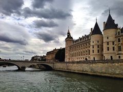-Bateaux Mouches塞纳河游船