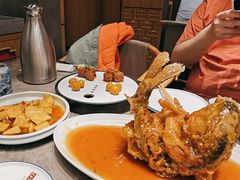 -闫府私房菜·百年鲁菜(恒隆店)