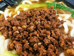 -丽虹云南过桥米线(兴工街店)