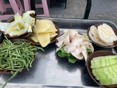 -周幺妹重庆老火锅(银泰城总店)