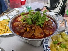 干锅鸭头-小尹土菜