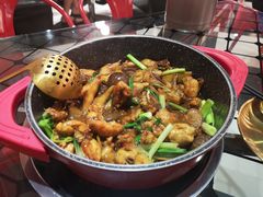 -大龙凤鸡煲(万菱汇店)