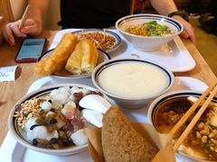 -正南齐北·老街糯米团(洪崖洞店)