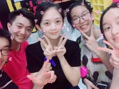 -嘿哟动霸CHUA·新潮玩运动娱乐中心·蹦床滑冰团建乐园