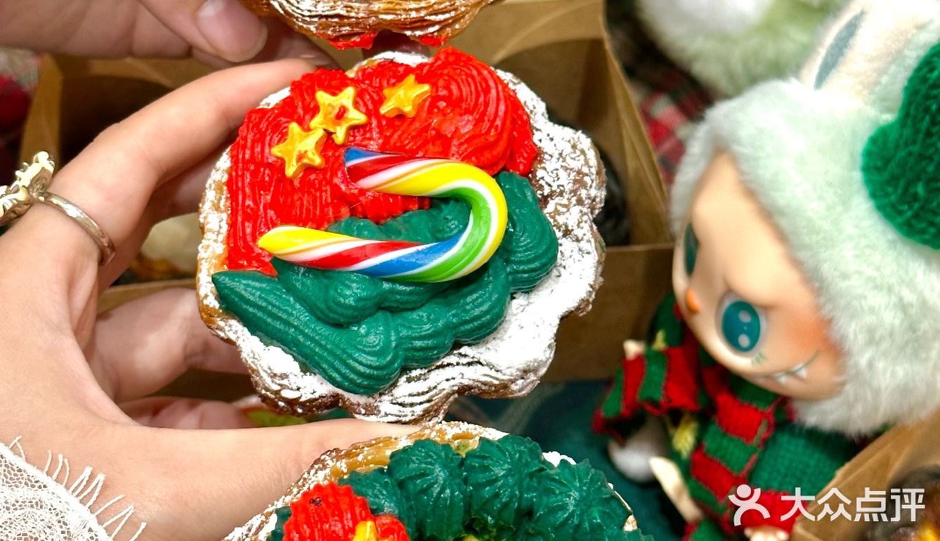 南通排队一小时！吃到了[流泪]圣诞限定🎄🎄