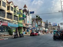 -Dang restaurant (patong phuket)