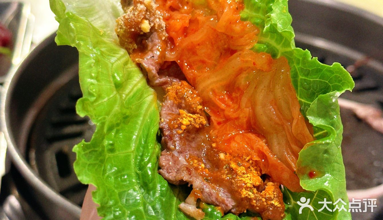 就在沙井，必冲的炭火烤肉店