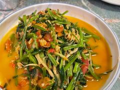 酸笋炒空心菜-浩海火烧云傣家菜(京广店)