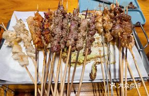 Fresh Grilled Beef Skewers