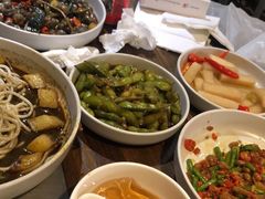 -龙巢盱眙龙虾·牛蛙·烧烤宵夜(八卦岭店)