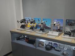-DJI大疆专营店(1933购物中心店)