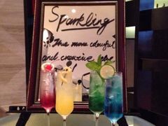 iphone_upload_pic-北纬29度大堂吧-重庆富力艾美酒店-近江岸天街