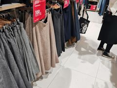 -优衣库(长春欧亚卖场店)