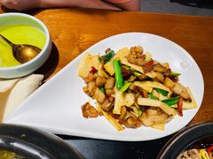 云南腊肉炒香笋-云海肴云南菜(花园城店)