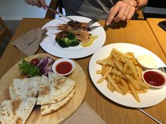 -文汇新民联合报业集团(上海报业大厦店)