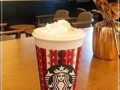 -星巴克臻选(威海威高广场店)