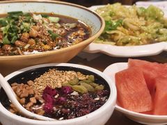 -重庆石磨豆花庄(乔庄店)