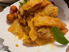 -山楂树融合菜餐厅