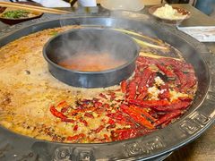 -黄潇洒老火锅(九眼桥宏济巷店)