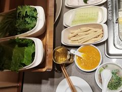 -海底捞火锅(金山百联店)