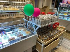 面包甜点陈列柜-85度C(南京龙世中心店)