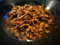 -老六杀猪菜(进乡街店)