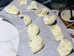 -无界釜·河豚鱼汤锅(红山动物园店)