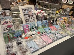 -萌物合辑(新中关购物中心店)