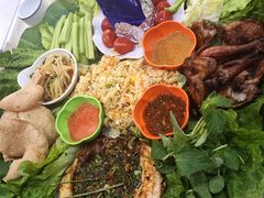 -沐毫傣泐云南菜孔雀宴•手抓饭傣味烧烤(曼听公园店)