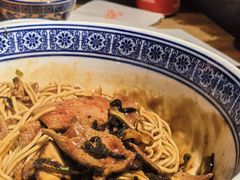 -沪西老弄堂面馆(定西路店)