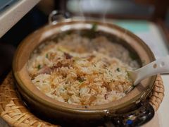特色腊味煲仔饭-百年果林椰子鸡(中洲店)