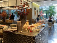 自助取餐区-金海湾自助餐厅(金陵饭店)