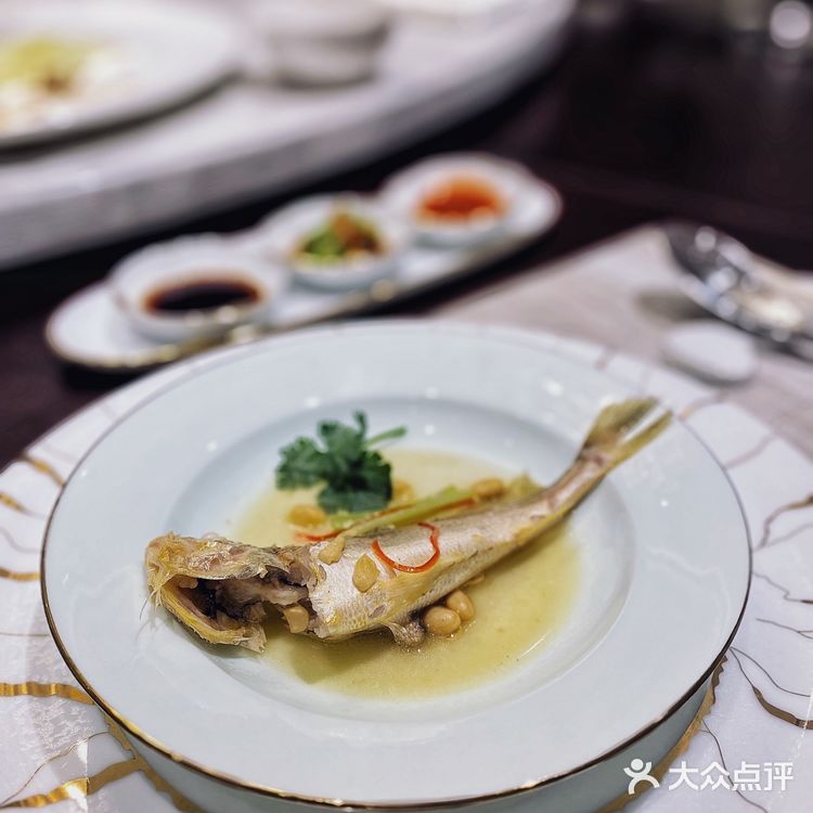 价值2200元的明炉烧响螺你吃过没？