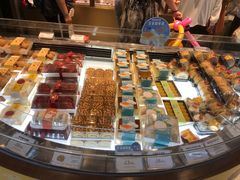 -荷家面包生日蛋糕(大渡口万达广场店)
