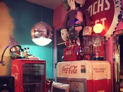 -席娜卡琳火车铁道夜市