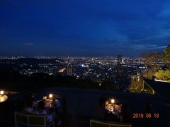 -草山夜未眠景观餐厅