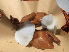 脆皮乳鸽-鸽子侯·家宴·平价海鲜(市图书馆店)