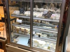 面包甜点陈列柜-DEMO黛慕蛋糕(中泰店)