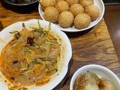 麻团-安诚居干锅鸭头(八角店)