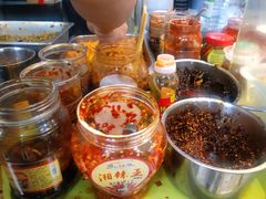 -红鼻子桂林米粉(金唐新光界店)