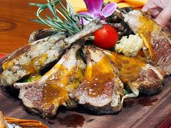 烤羊12肋-申德勒加油站餐厅(三里屯北小街店)