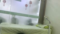 -苗医生0感祛痘连锁