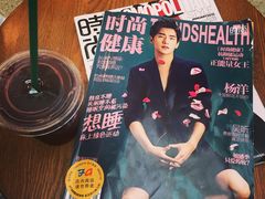 红梅黑加仑茶-星巴克(北京南站2B检票口)