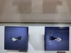 -DE BEERS 戴比尔斯(上海国金中心店)