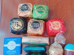 -VENCHI 闻绮(北京国贸商城店)