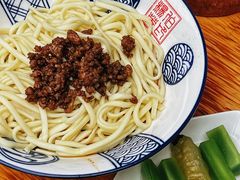 -杨伯英传统杂酱面