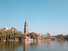 -王府井奥莱棋盘山小镇