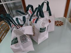 -粤港湾砂锅粥·宵夜(宝龙店)
