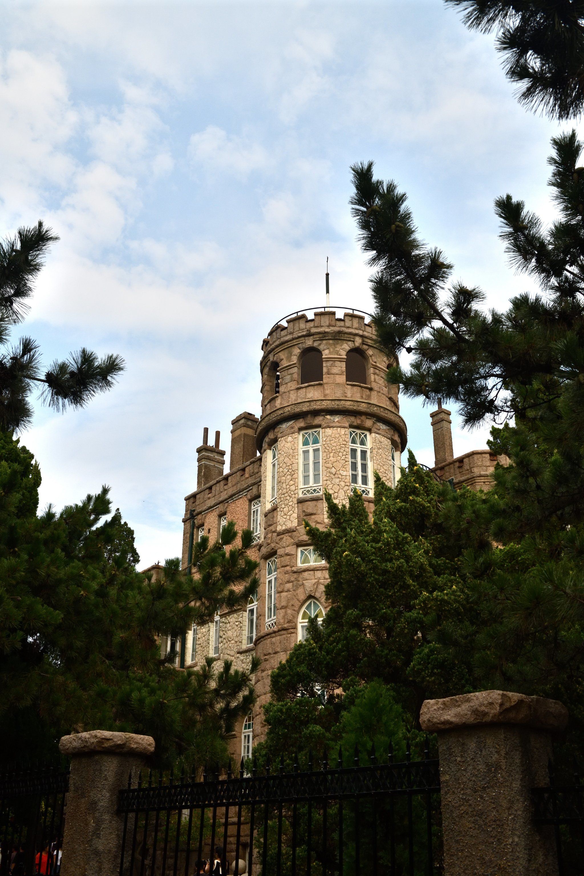 青岛八大关之花石楼